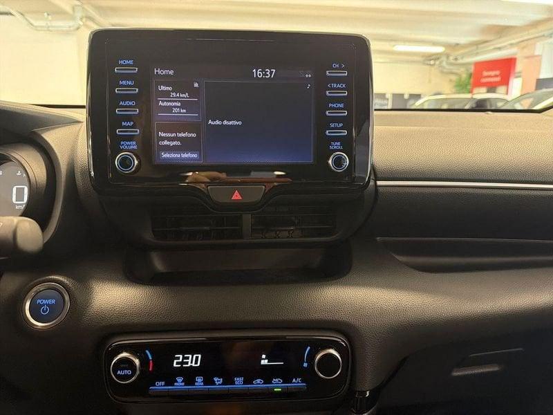 Toyota Yaris Hybrid Trend MY22