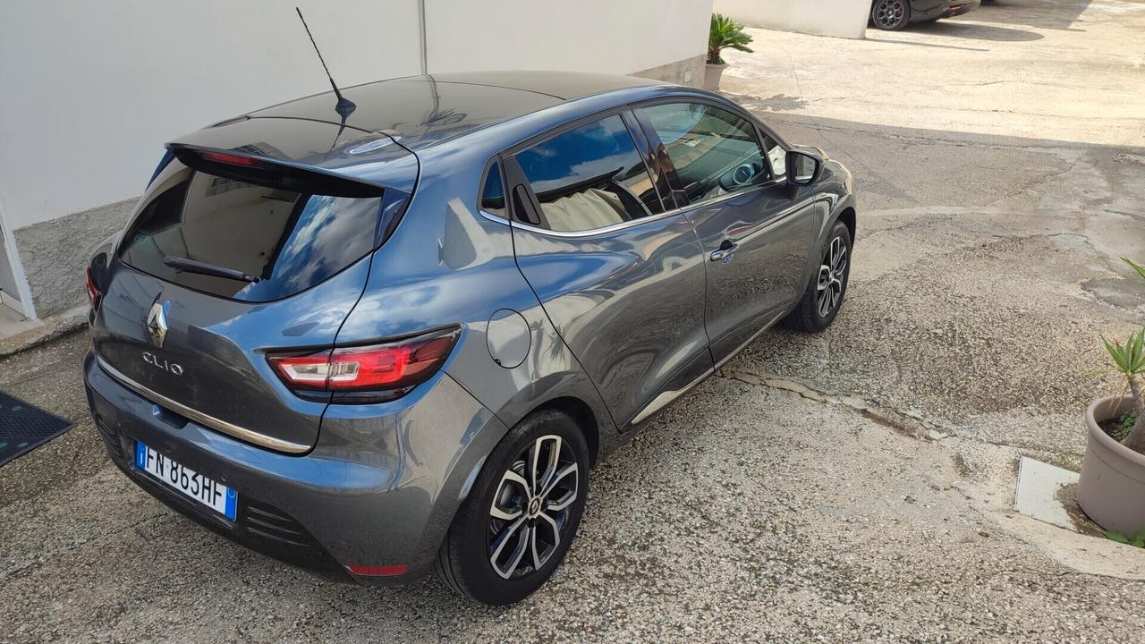 Renault Clio TETTO PANORAMICO