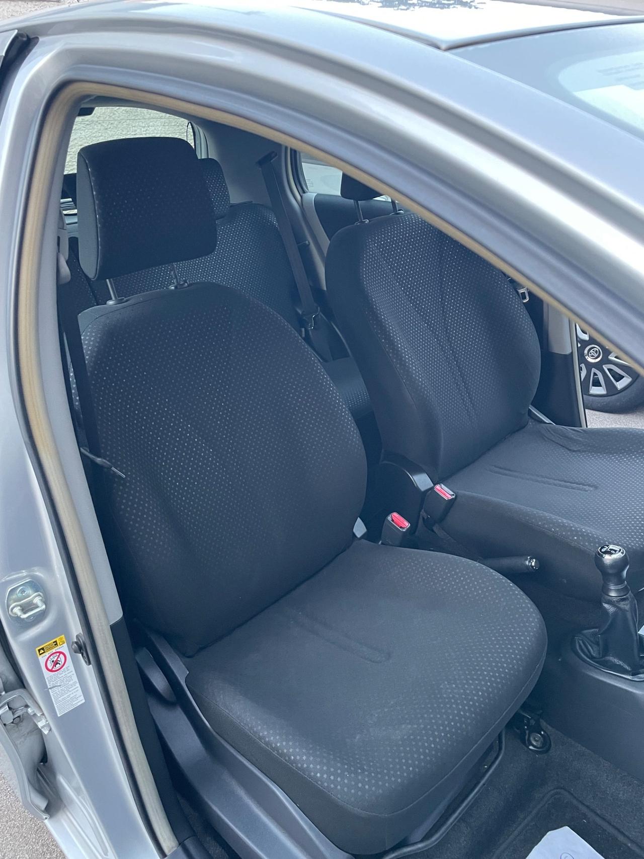 Toyota Yaris 1.0 5 porte Lounge FULL dal nord Italia bella