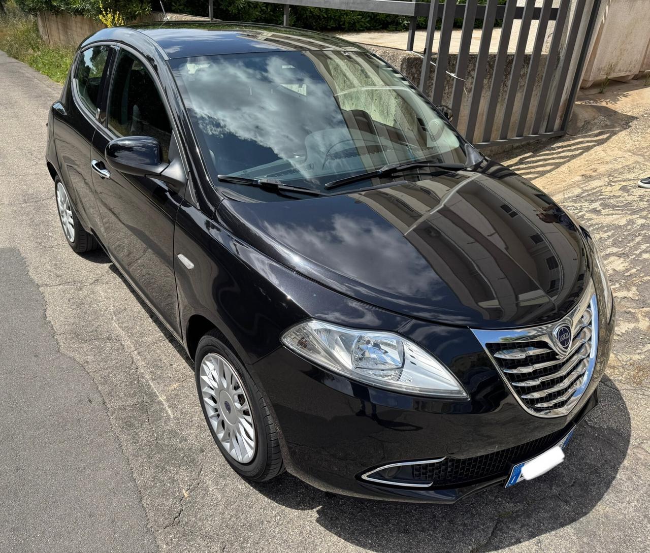 Lancia Ypsilon 1.2 GPL - SOLO 92.000 KM - 2015