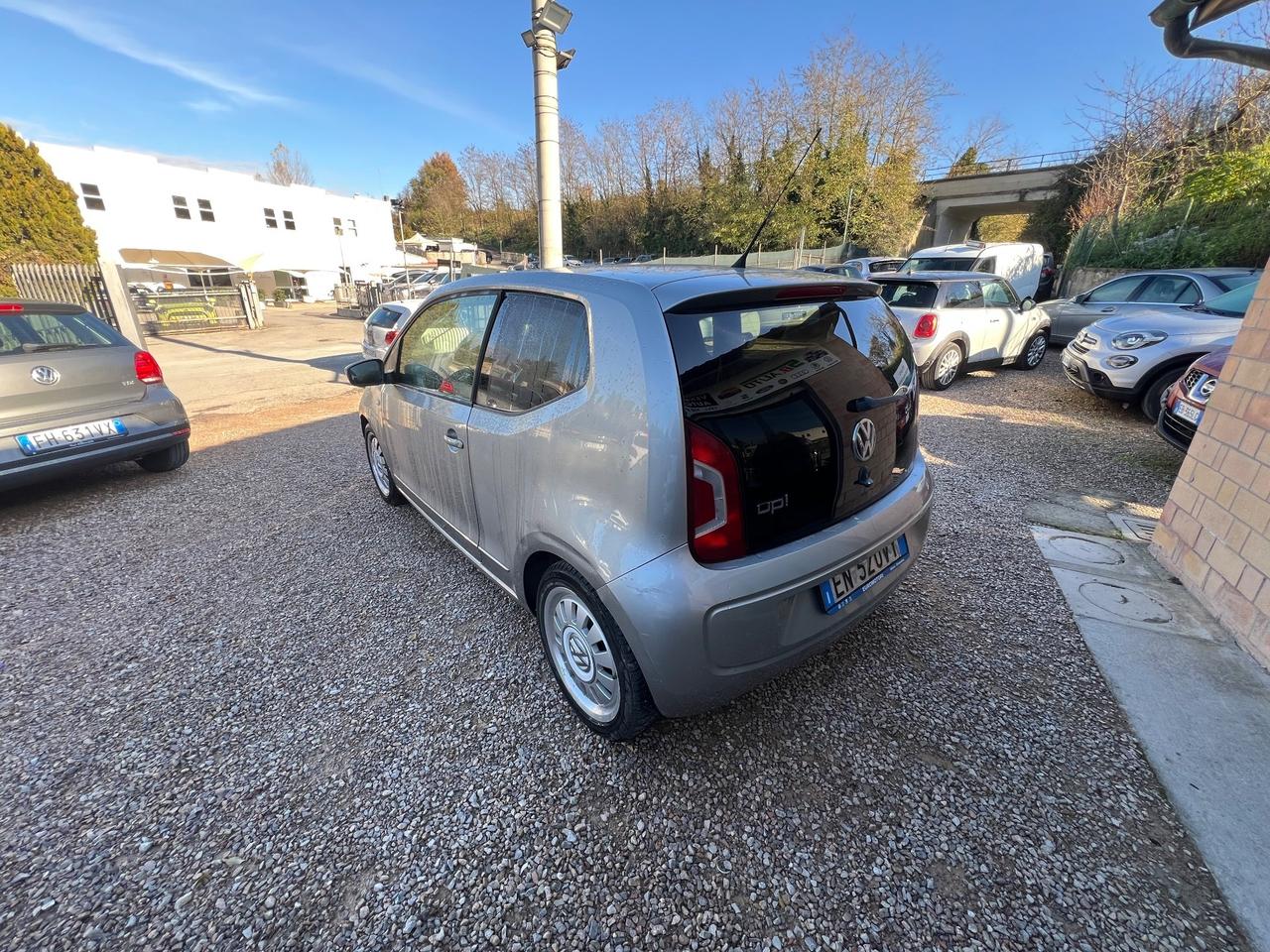 Volkswagen up! 1.0 75 CV 3p. high