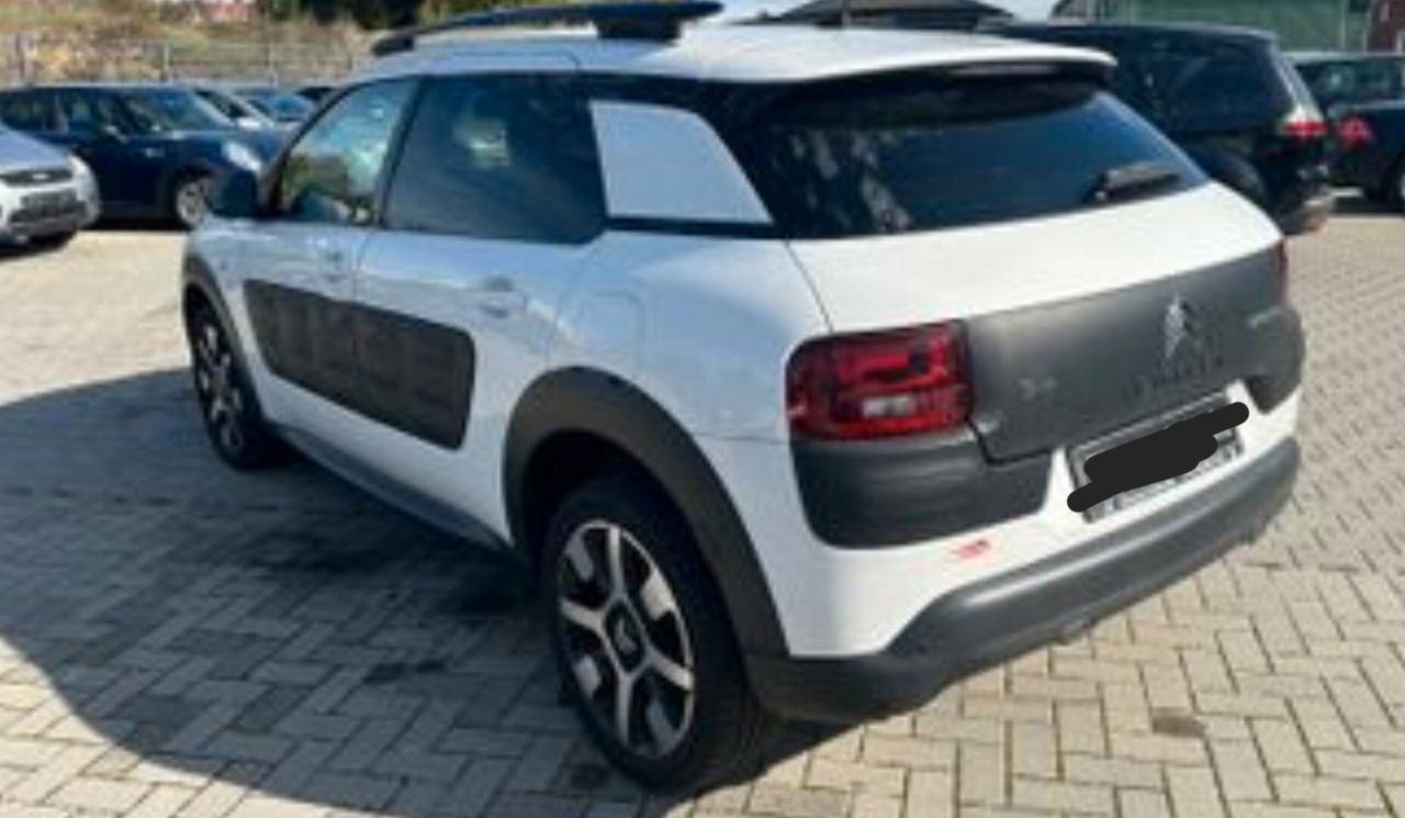 Citroen C4 Cactus BlueHDi 100 S&S Shine Edition