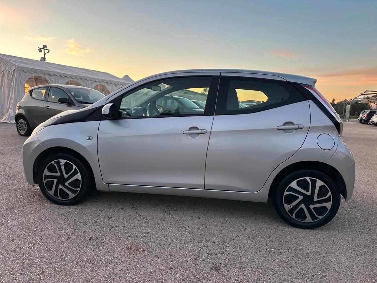 Toyota Aygo 1.0 Benzina Automatica