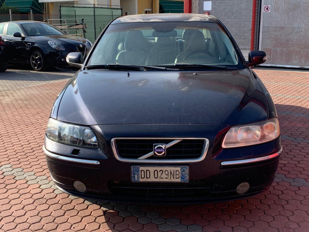 Volvo S60 2.4 D5 20V (185CV) cat Summum