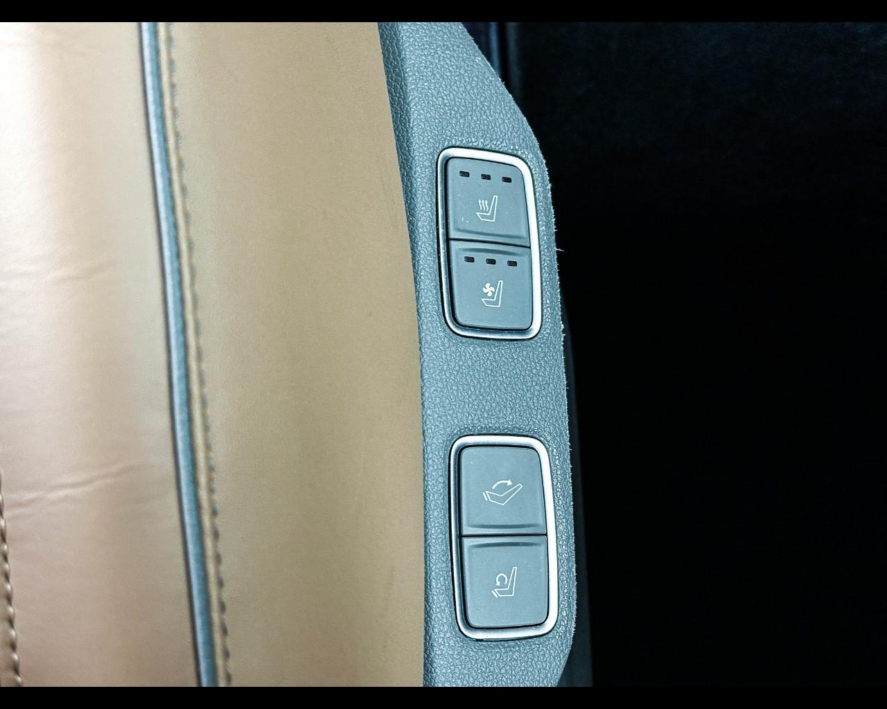 HYUNDAI Staria - Staria 2.2 AT 2WD 7 posti Luxury