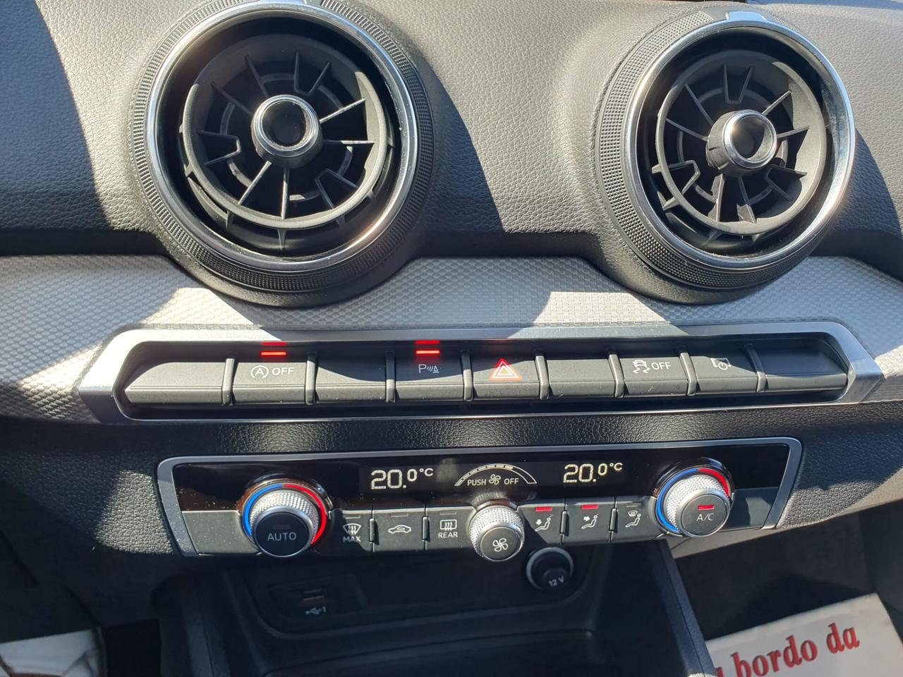 Audi Q2 30 TDI S tronic Business