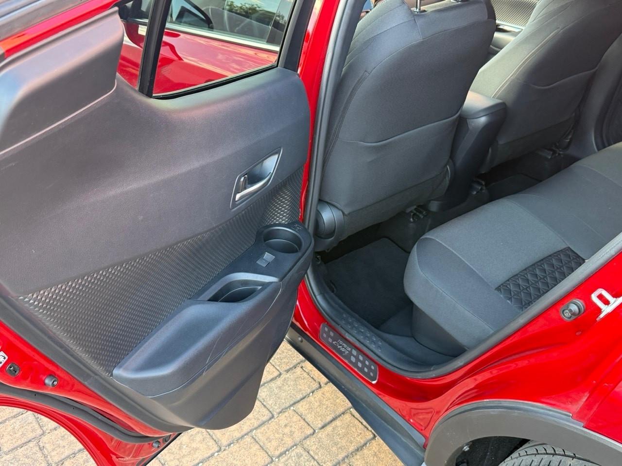 Toyota C-HR 2.0 Hybrid E-CVT Trend 2021
