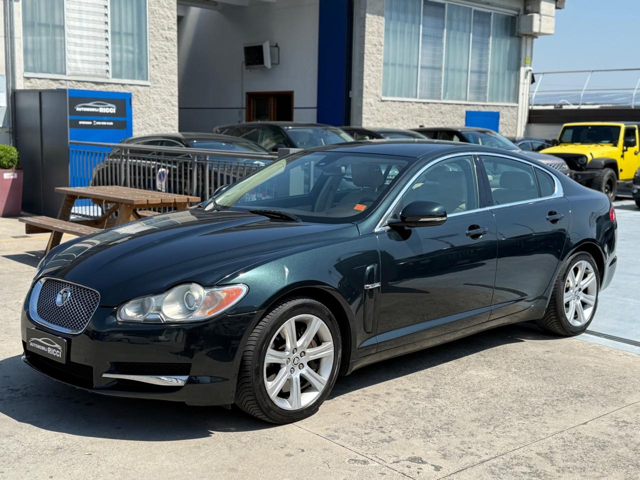 Jaguar XF 3.0 D V6 Premium Luxury 240cv