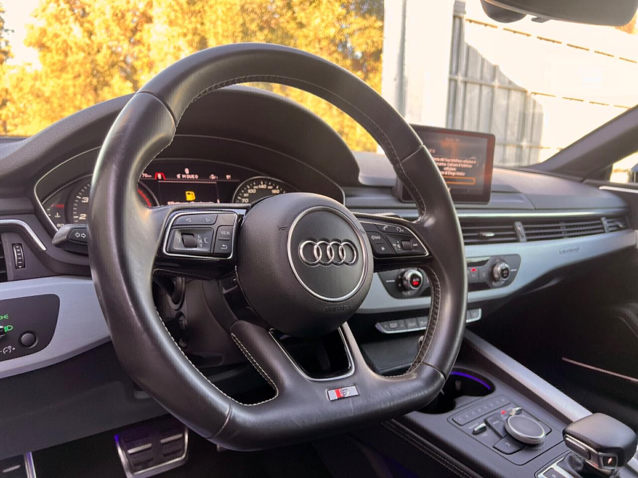 Audi A5 S5 3.0 TFSI quattro tiptronic,354cv,Audio Bang & Olufsen,LED multicolore,LED Xeno