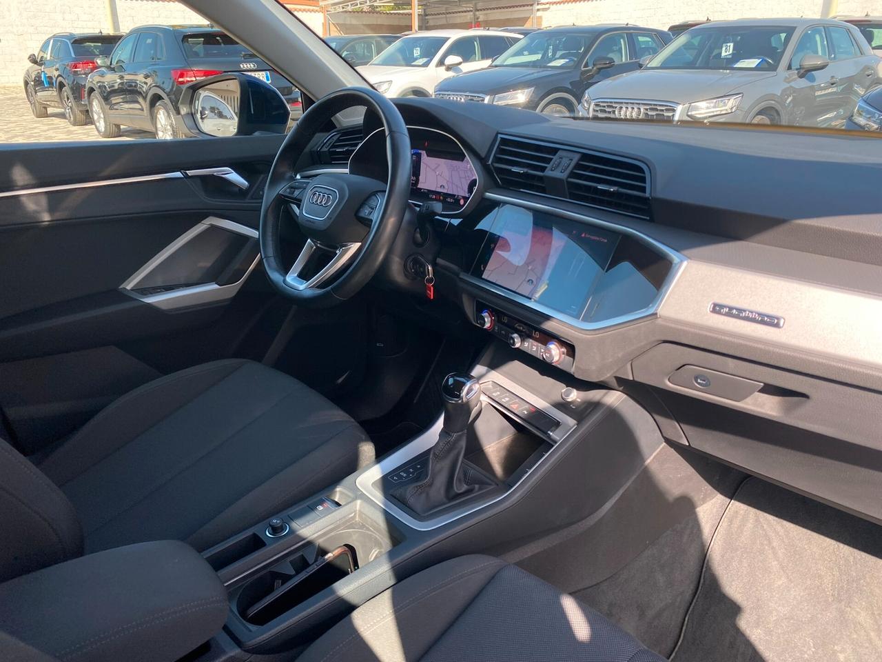 Audi Q3 Business Advanced 2.0 TDI 150CV s-tronic quattro 35