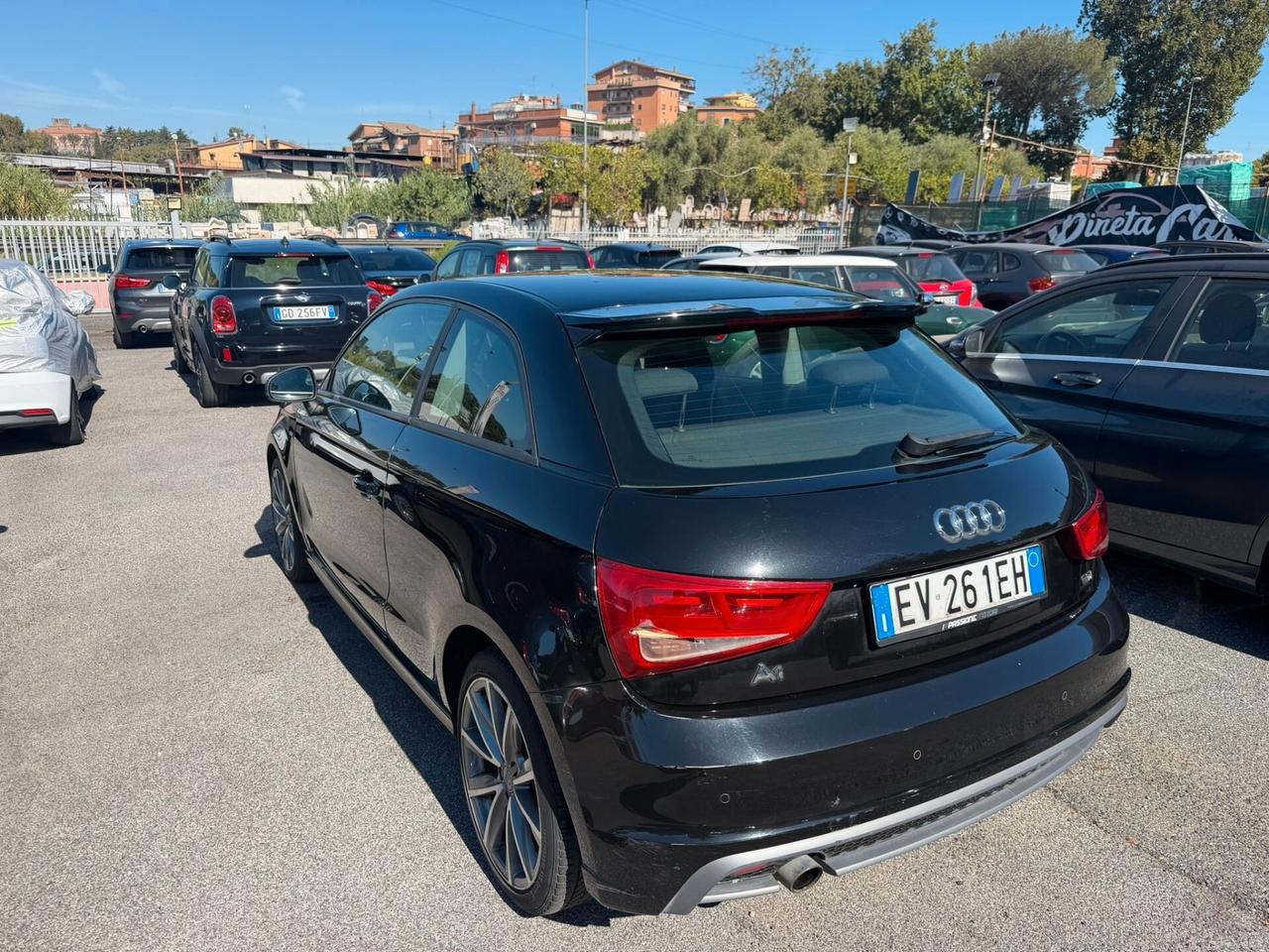 Audi A1 1.6 TDI S line edition plus