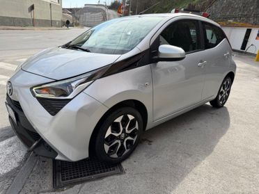 TOYOTA AYGO 1.0 NEOPATENTATI