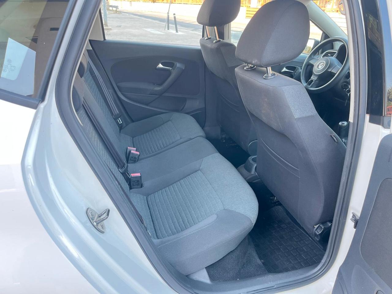 Volkswagen Polo 1.4 BENZ.5 porte Comfortline"MOTORE NUOVO FATTURATO"
