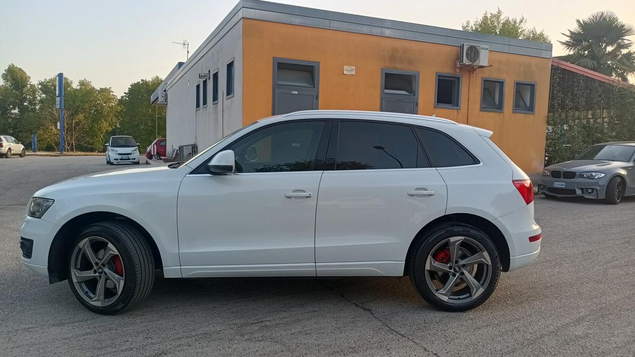 Audi Q5 2.0 TDI 170 CV 4X4 S-tronic