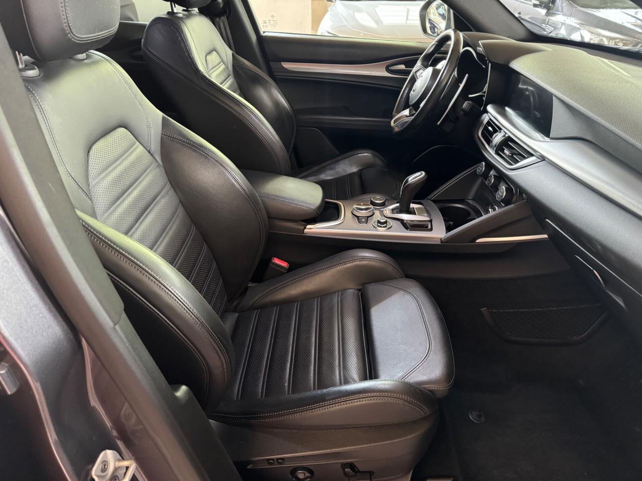 Alfa Stelvio 2.2 Diesel 210 CV Q4 Veloce Iva Esposta