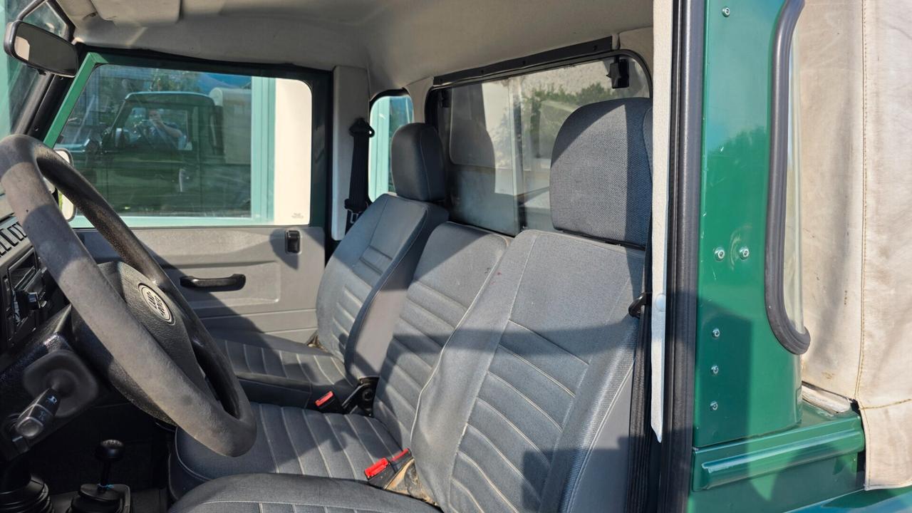 Land Rover Defender td5 pick up preparato omologato
