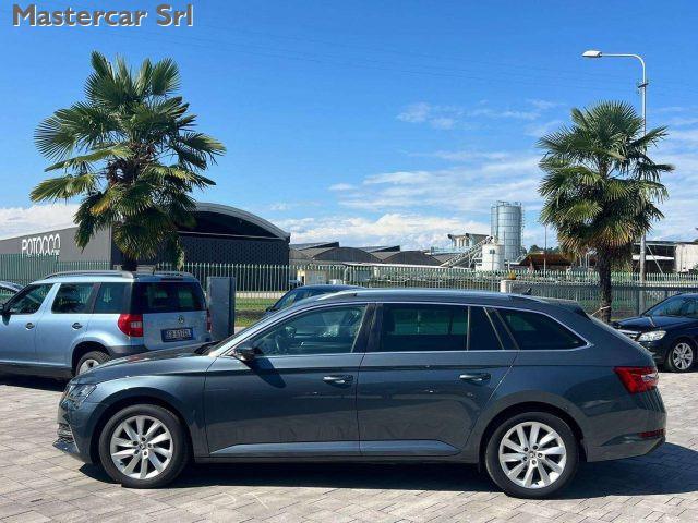 SKODA Superb Wagon iV 1.4 tsi phev Executive dsg - GD379BH