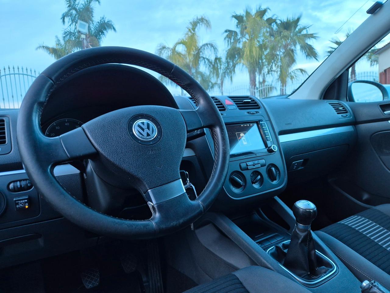 Volkswagen GOLF 1.6 GPL NUOVA FULL OPTIONAL