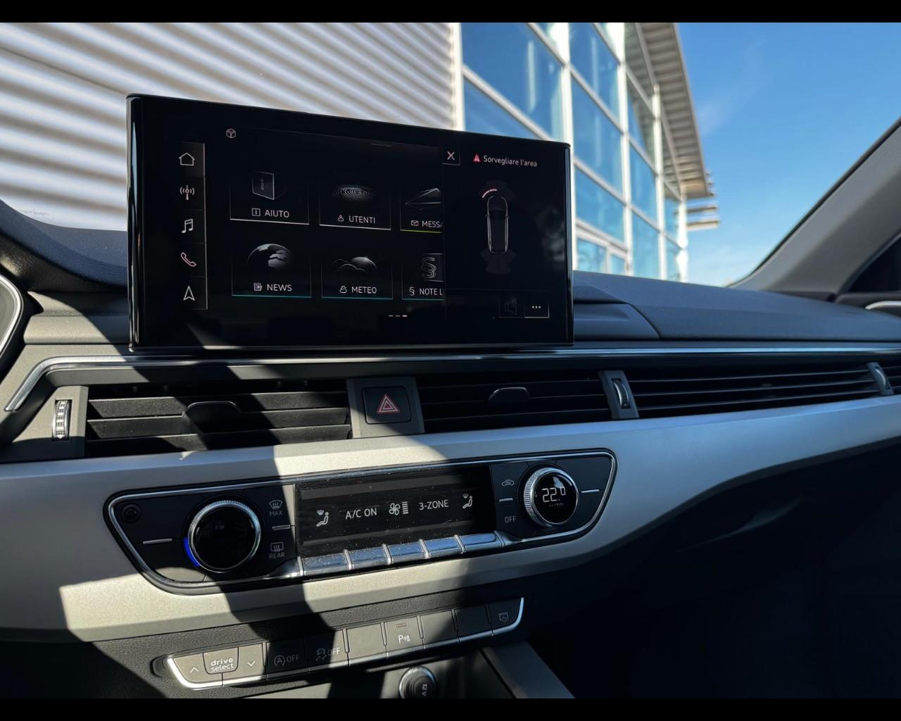 AUDI A4 AVANT 35 TFSI MHEV S-TRONIC BUSINESS ADVANCED