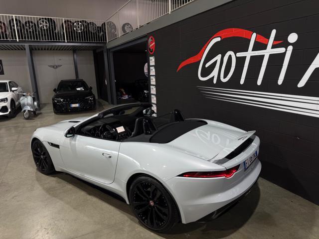 JAGUAR F-Type R-DYNAMIC SPYDER IVA ESPOSTA UFFICIALE ITALIANA