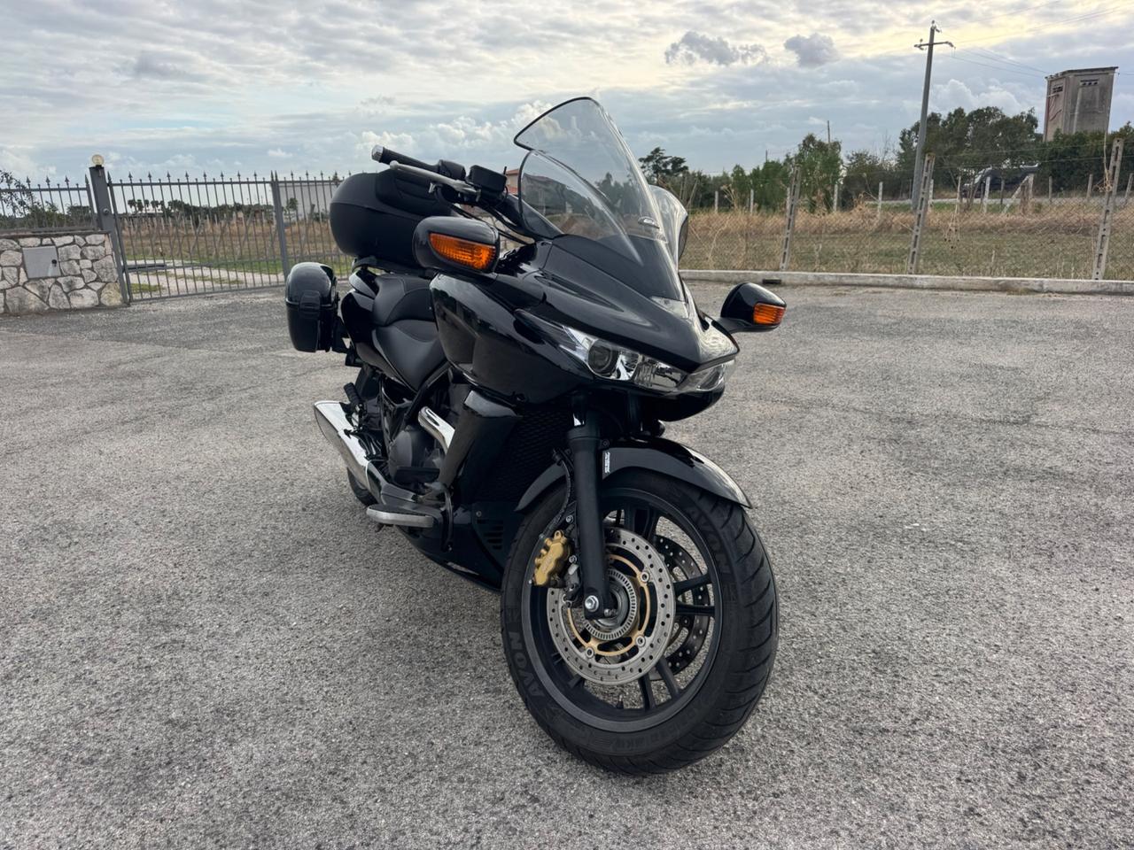 Honda DN-01 Benzina