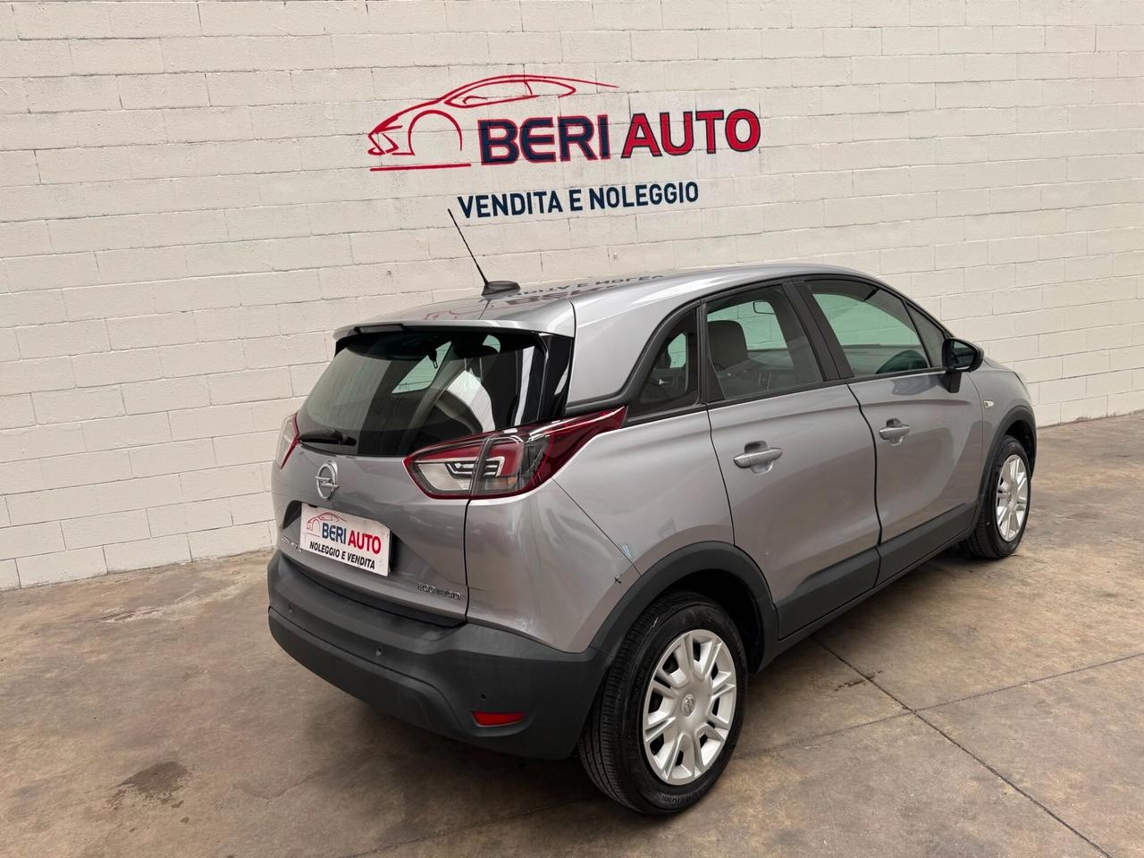 Opel Crossland adatta neopatentati