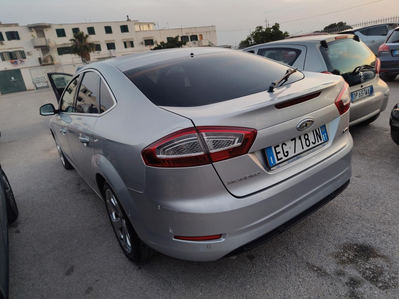 Ford Mondeo 2.0 TDCi 163 CV 5 porte Titanium