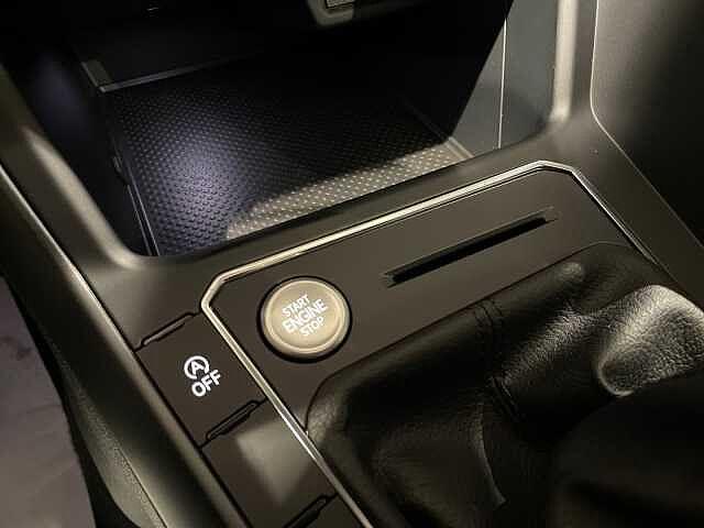 Volkswagen Taigo 1.0TSI 115CV DSG R-LINE - IVA ESPOSTA -