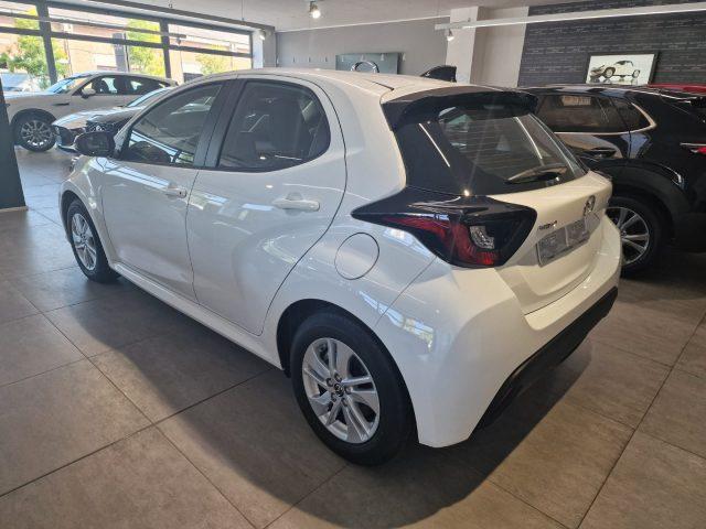 MAZDA 2 Full Hybrid 116cv Centre line