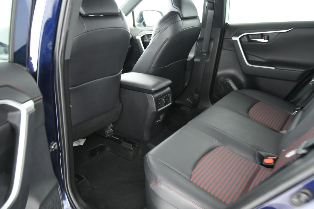 TOYOTA Rav4 2.5 vvt-ie phev More Dynamic awd-i e-cvt CAMERA+ACC