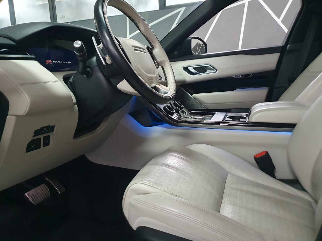 Land Rover Range Velar 2.0D I4 240 CV R-Dynamic HSE