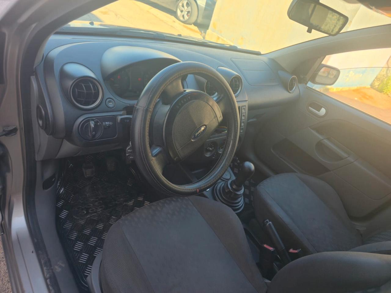 Ford Fiesta 1.4 TDCi 5p. Zetec
