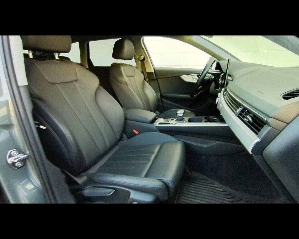 Audi A4 Allroad 40 2.0 TDI mHEV Identity Contrast Quattro S tronic