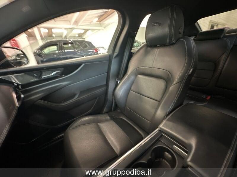 Jaguar XE Diesel 2.0d i4 mhev R-Dynamic S rwd 204cv auto
