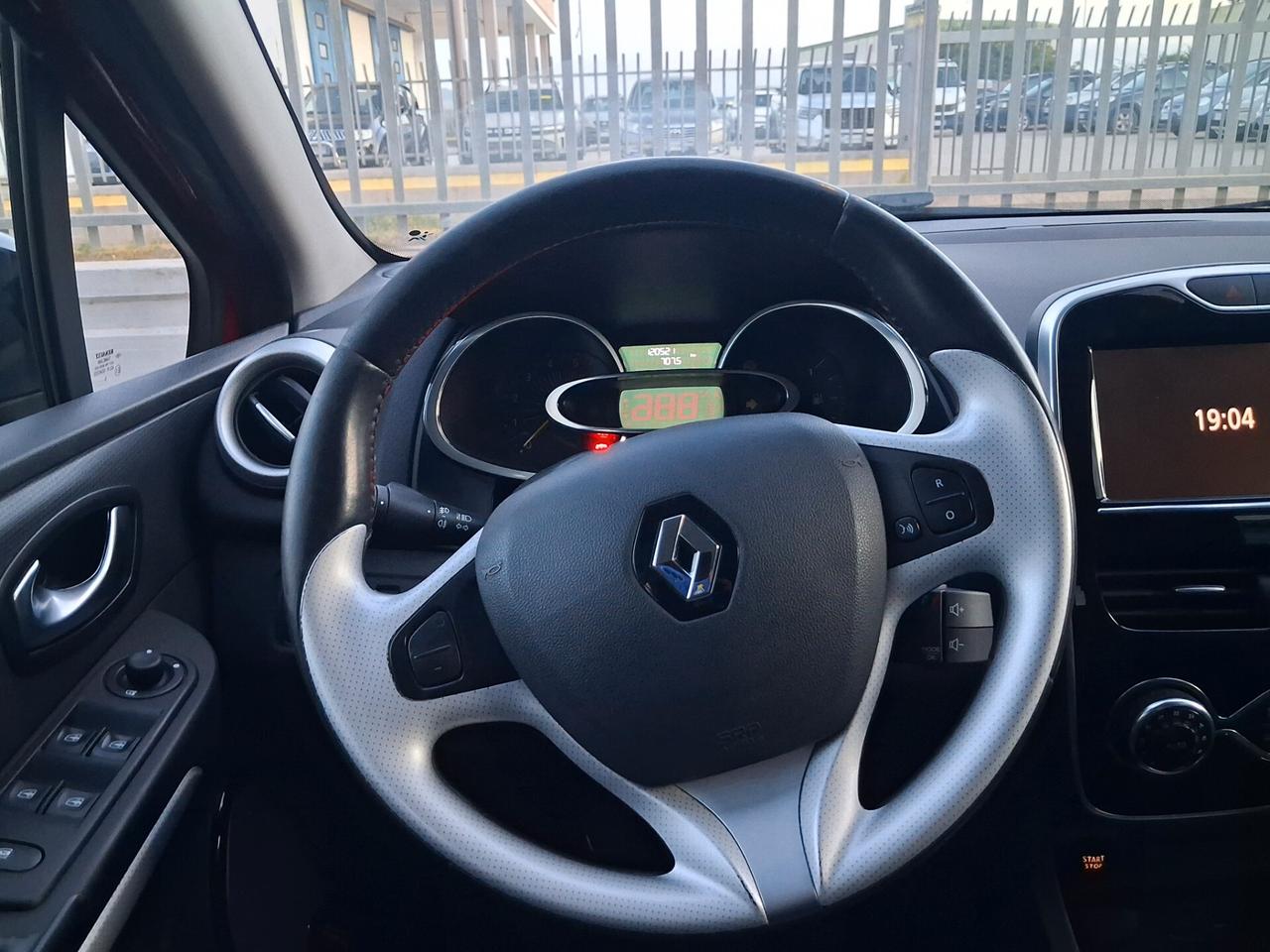 RENAULT Clio Duel 1.500 dCi 90cv Km120.400
