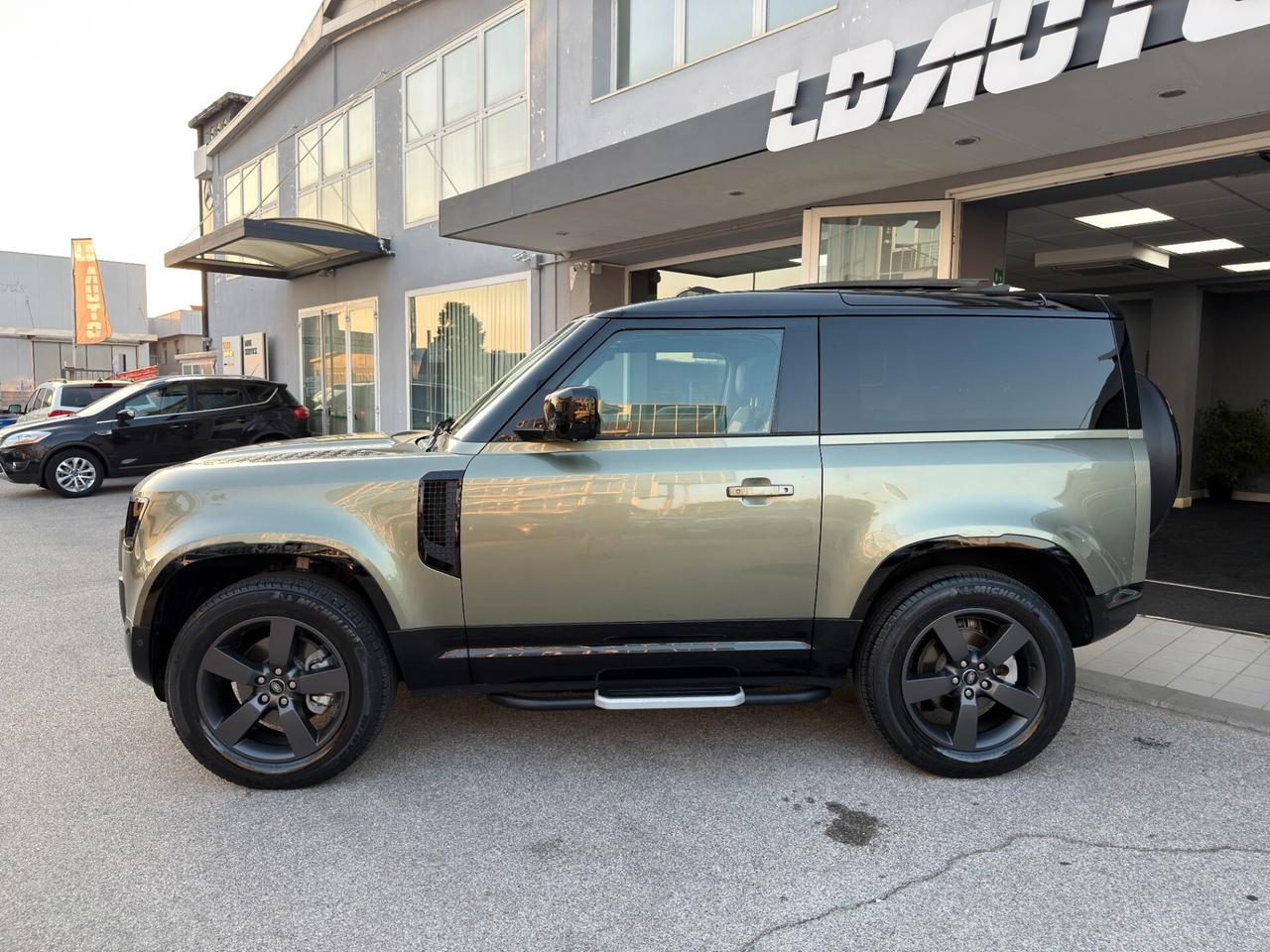 Land Rover Defender 90 3.0D I6 250 CV AWD Auto X-Dynamic HSE TETTO APRIBILE
