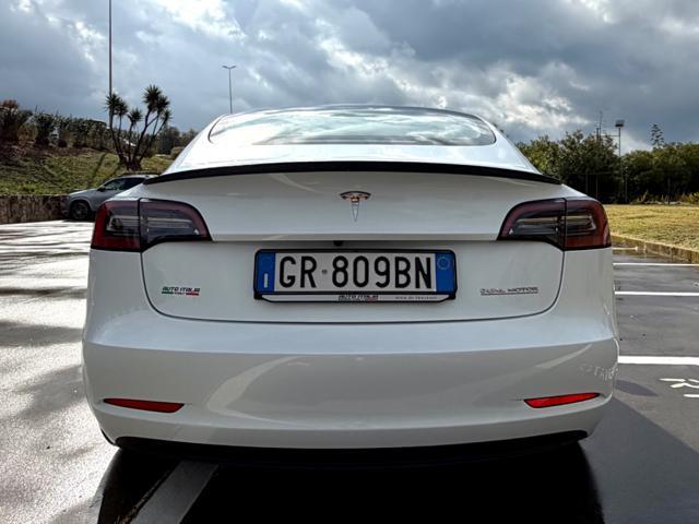 TESLA Model 3 PERFORMANCE NAVI+PELLE+PINZE ROSSE+SPOILER