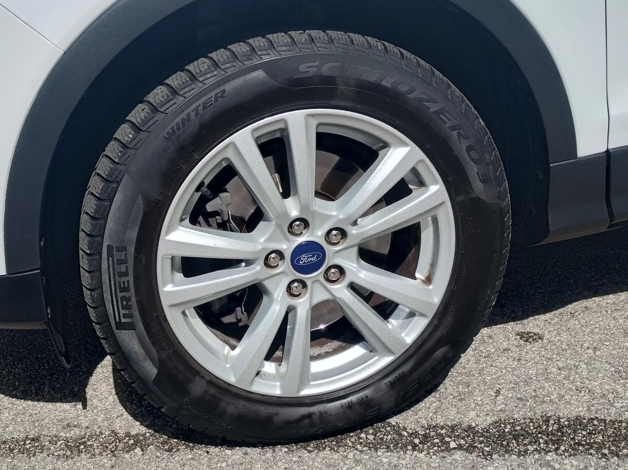 Ford Kuga 2.0 TDCI 150 CV S&S 4WD Powershift Business