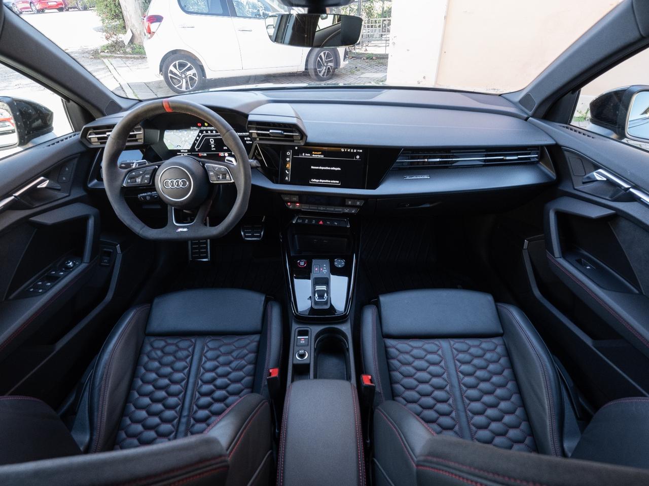 Audi A3 RS 3 SPB TFSI quattro S tronic