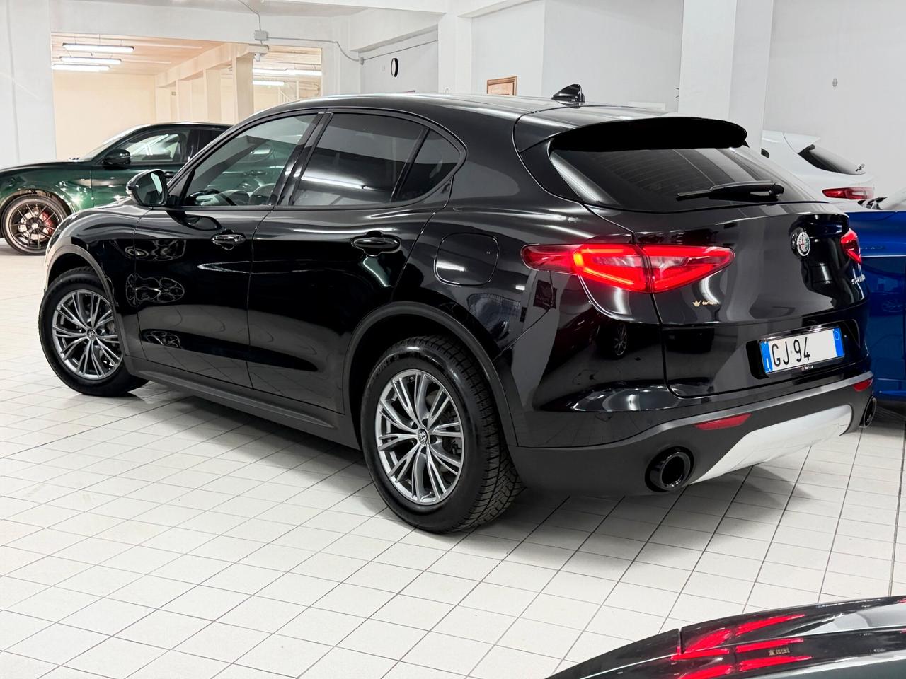 Alfa Romeo Stelvio 2.2 TD 160 CV AUTOCARRO N1 SUPER BUSINESS DISTRIBUZIONE ESEGUITA CERCHI 18" 5 POSTI IVA INCLUSA