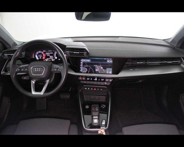 AUDI A3 Sedan 35 TDI S tronic S line edition