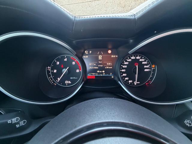 ALFA ROMEO Stelvio 210CV Q4 TI F1+PACKBLACK+AUTOPILOT+SEDRISC
