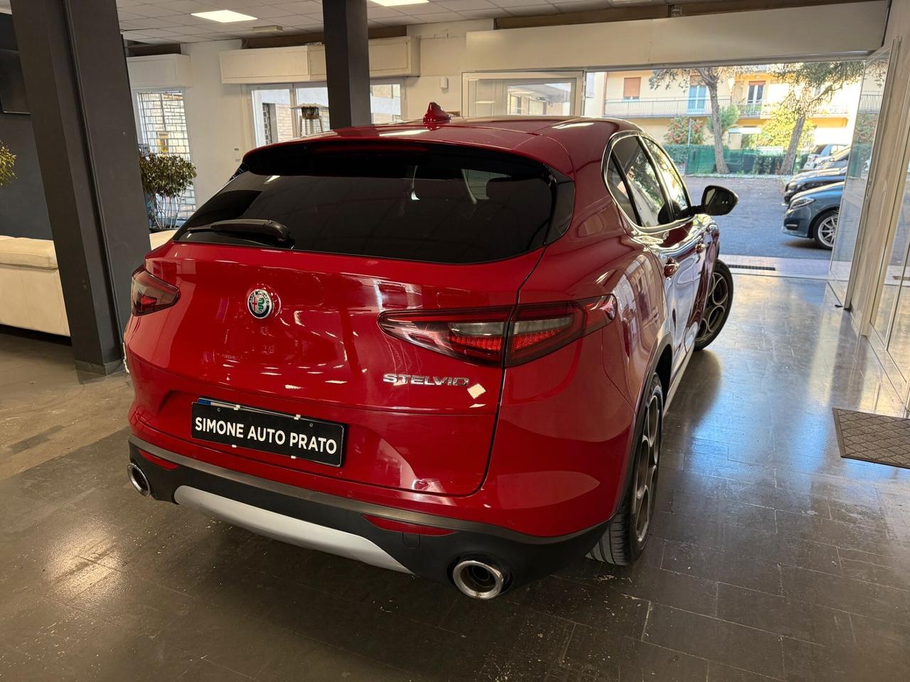 Alfa Romeo Stelvio 2.2 Turbodiesel 160 CV AT8 RWD Business