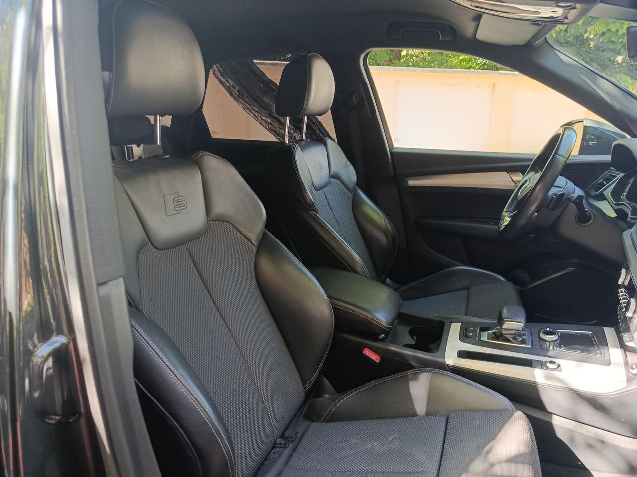 Audi Q5 S Line Plus 2.0 40 TDI #10559