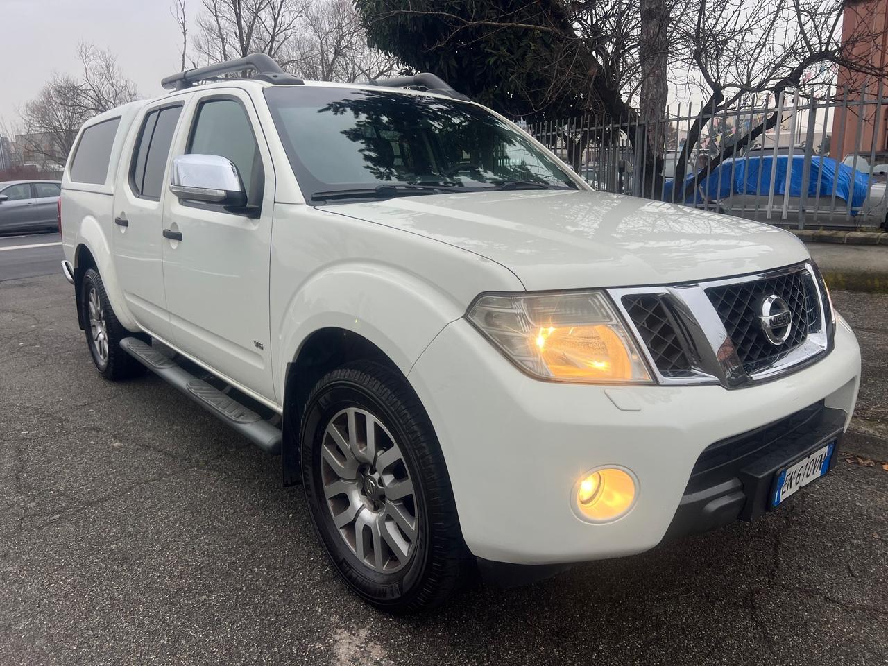 Nissan Navara 3.0 dCi 4 porte Double Cab LE V6