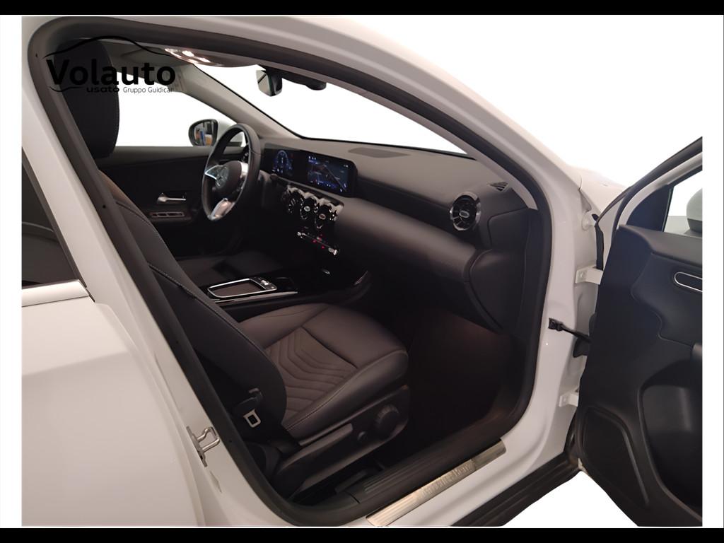 Mercedes-Benz Classe A - W177 2023 - A 180 d Advanced auto