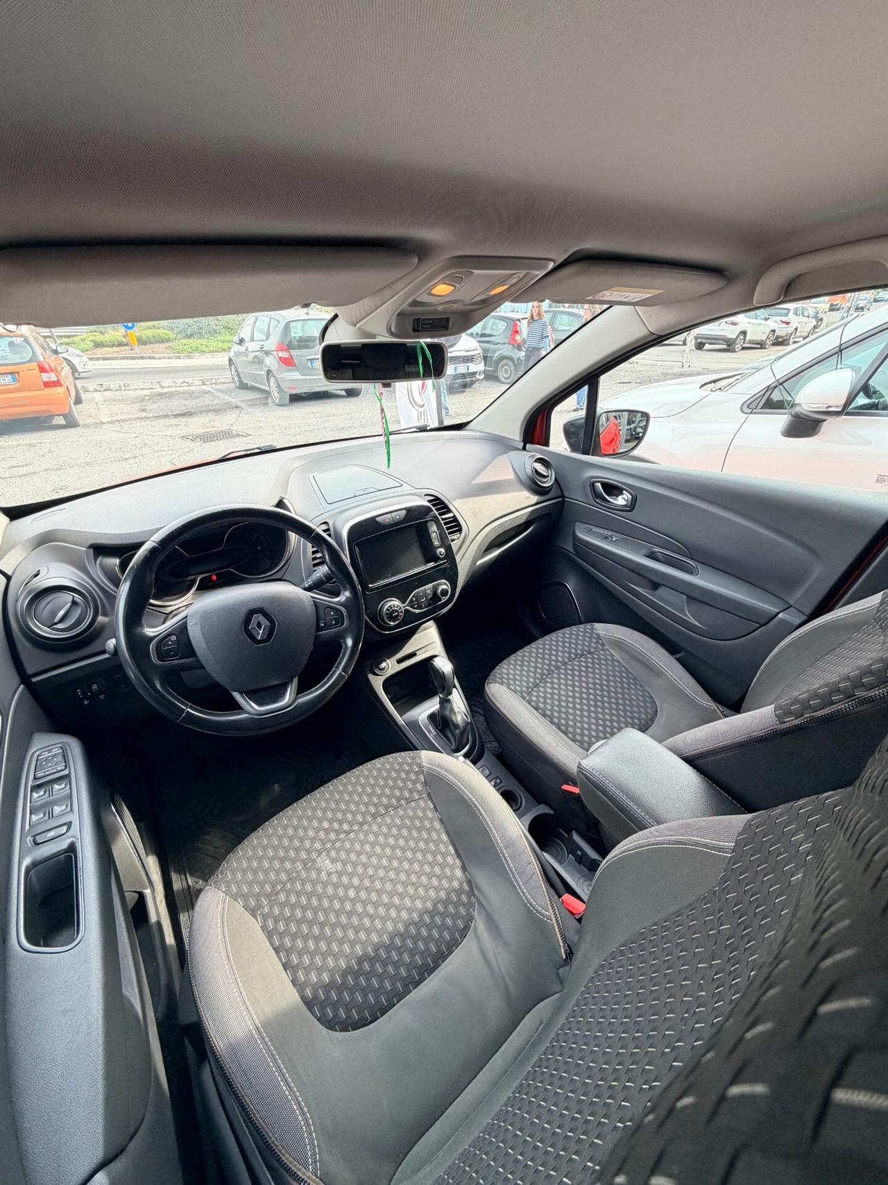 Renault Captur dCi 8V 90 CV EDC Start&Stop Energy Intens