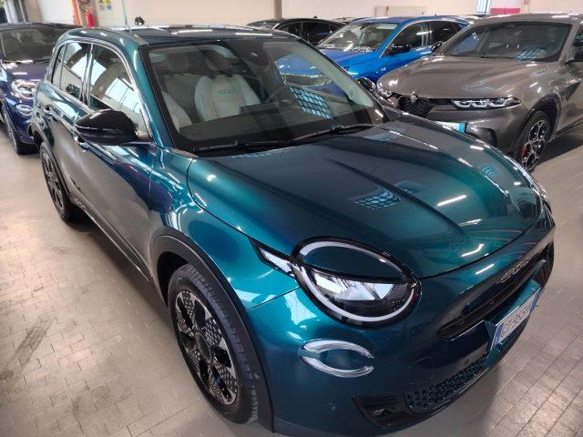 FIAT 600 Hybrid 100 CV DCT MHEV La Prima