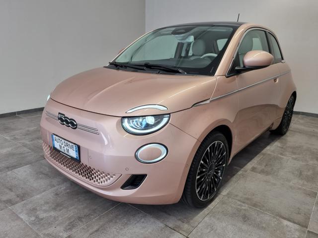 FIAT 500e 3+1 42 kWh La Prima