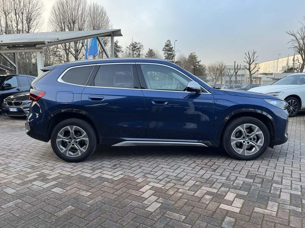 BMW X1 18 d X-Line Edition Essence sDrive DCT